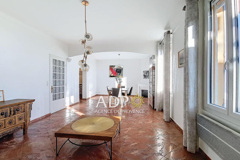 Appartement - 106 m² - 4 pièces