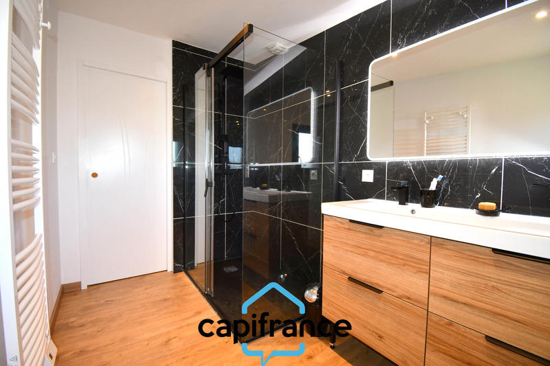 Maison - 156 m² - 6 pièces