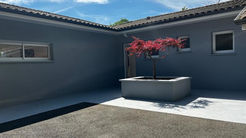 Maison - 161 m² - 7 pièces