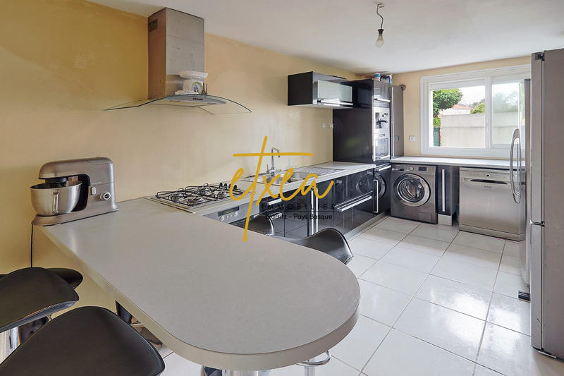 Maison - 163 m² - 6 pièces