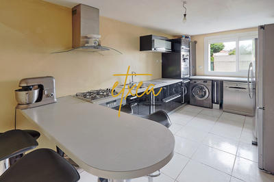 Maison - 163 m² - 6 pièces