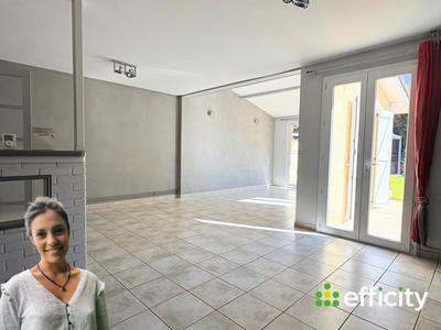 Maison - 110 m² - 5 pièces