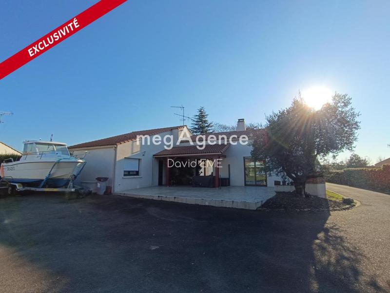 Maison traditionnelle - 150 m² - 5 pièces