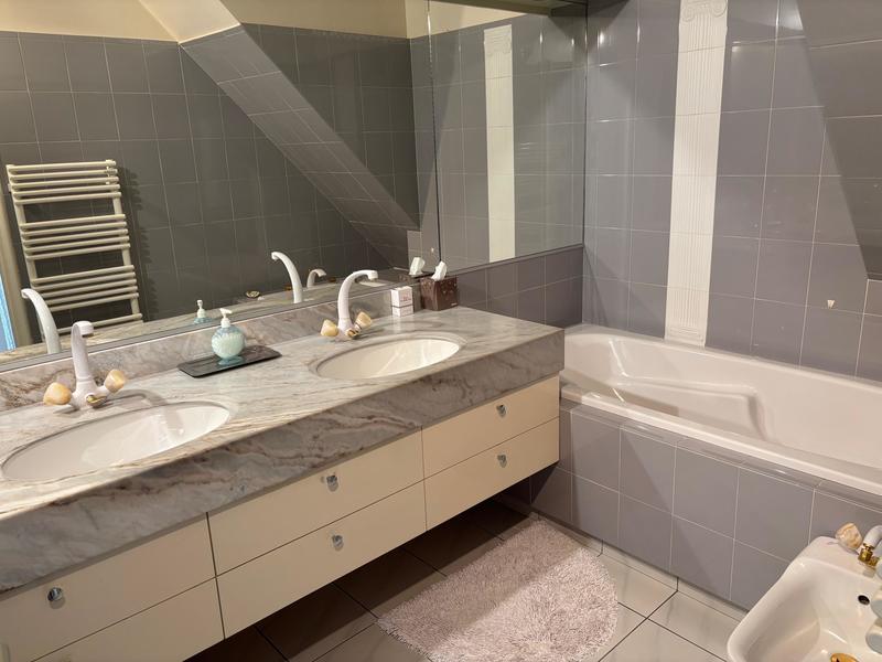 Maison - 133 m² - 6 pièces