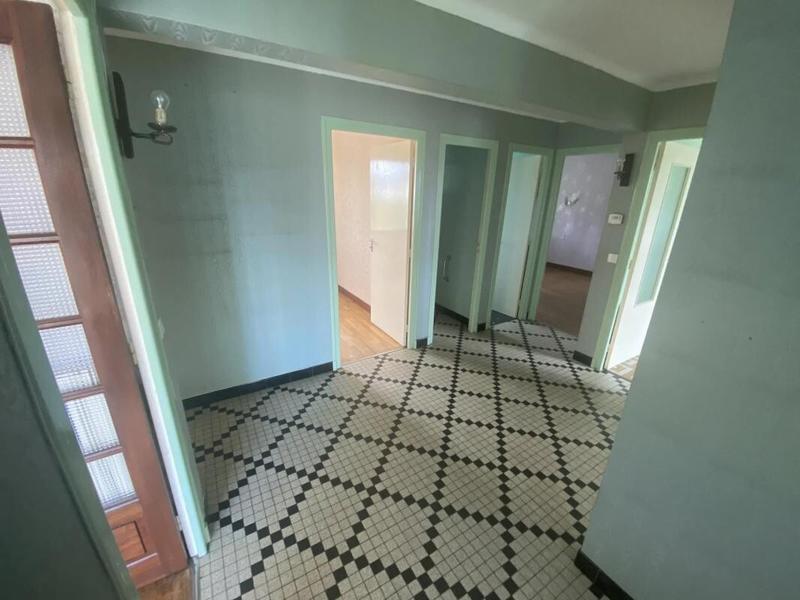 Maison - 88 m² - 6 pièces