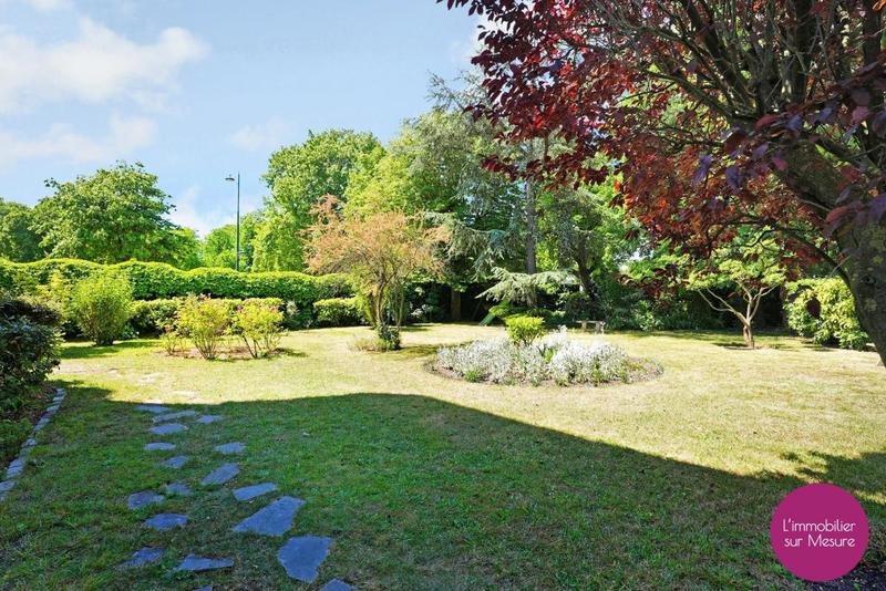 Appartement - 130 m² - 4 pièces