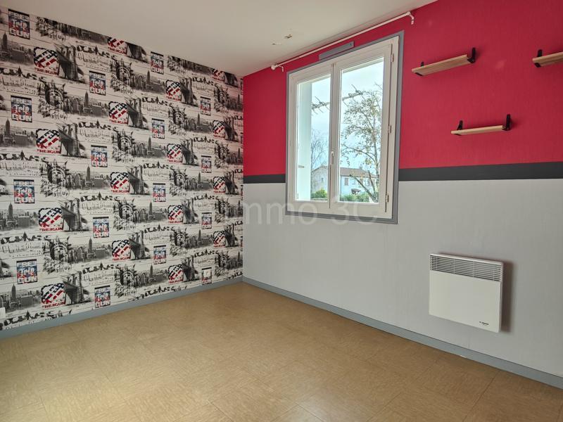 Maison - 80 m² - 4 pièces