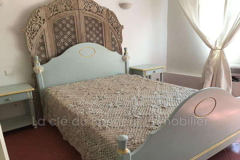 Maison de village - 85 m² - 3 pièces