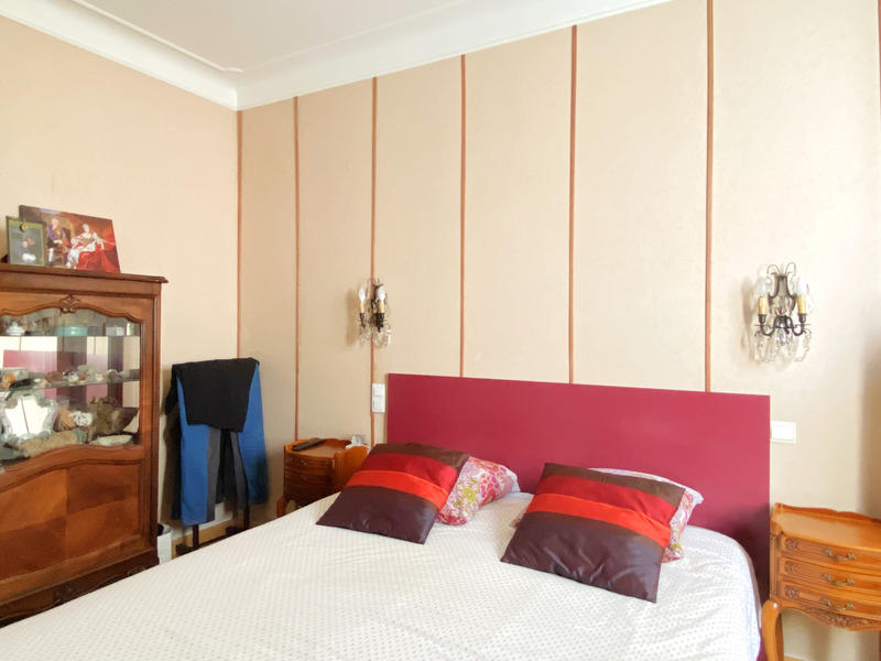 Maison - 207 m² - 8 pièces