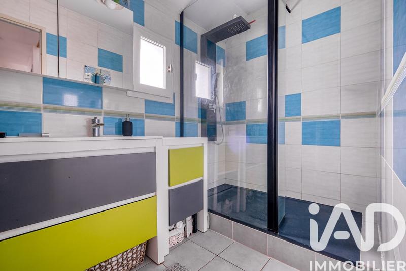 Maison - 96 m² - 6 pièces