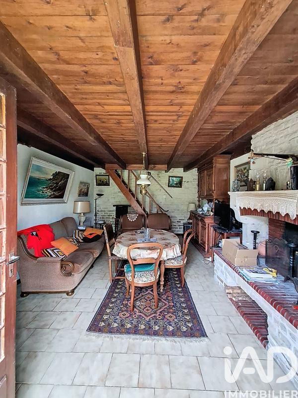 Maison - 215 m² - 7 pièces