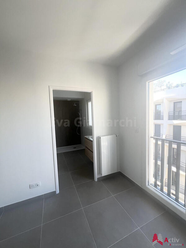 Duplex - 112 m² - 4 pièces