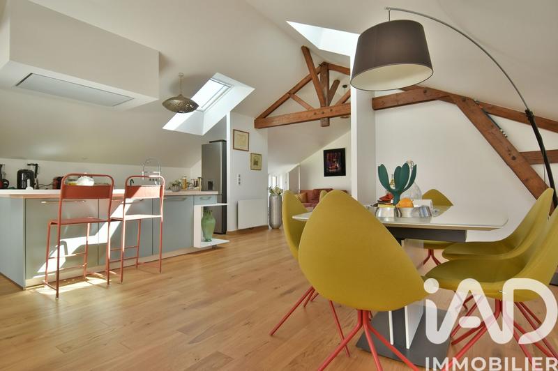 Maison de ville - 250 m² - 4 pièces