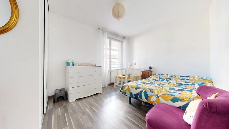 Appartement - 79 m² - 3 pièces