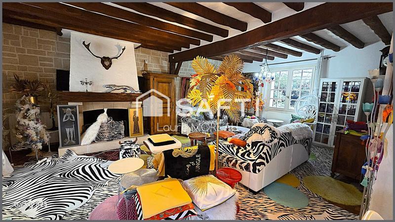 Maison - 220 m² - 8 pièces