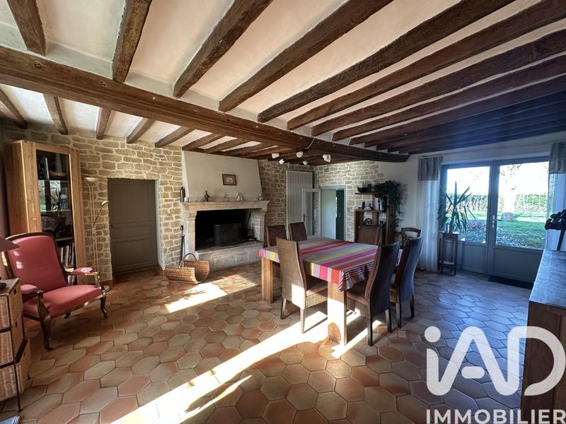Maison - 229 m² - 8 pièces