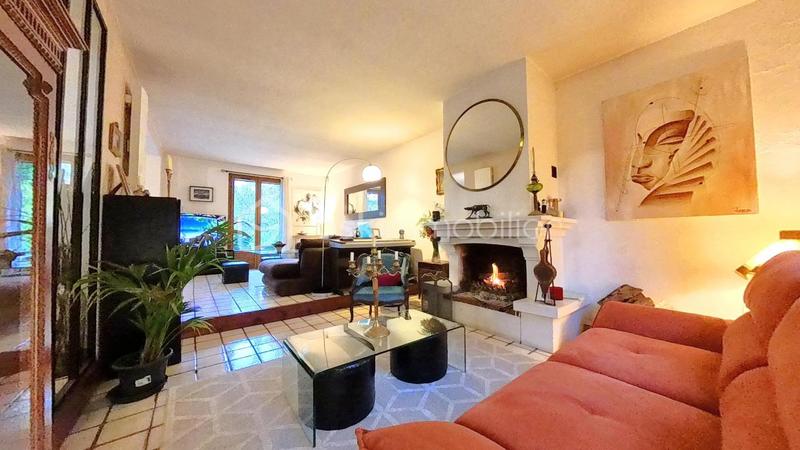 Maison - 131 m² - 6 pièces