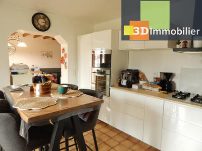 Maison - 92 m² - 5 pièces