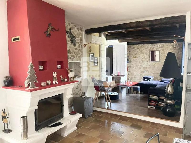 Mas - 153 m² - 6 pièces