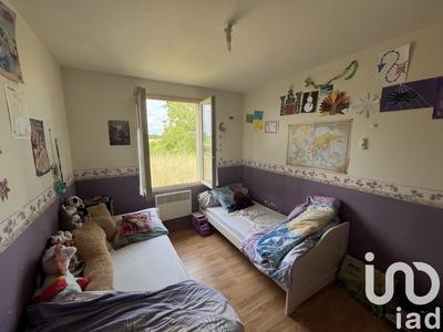 Maison - 94 m² - 5 pièces