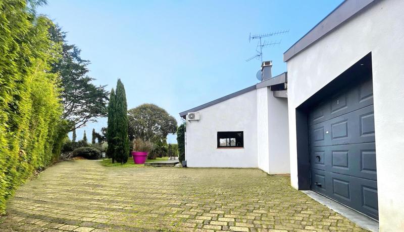 Maison d'architecte - 235 m² - 5 pièces