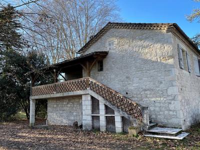 Maison - 170 m² - 6 pièces