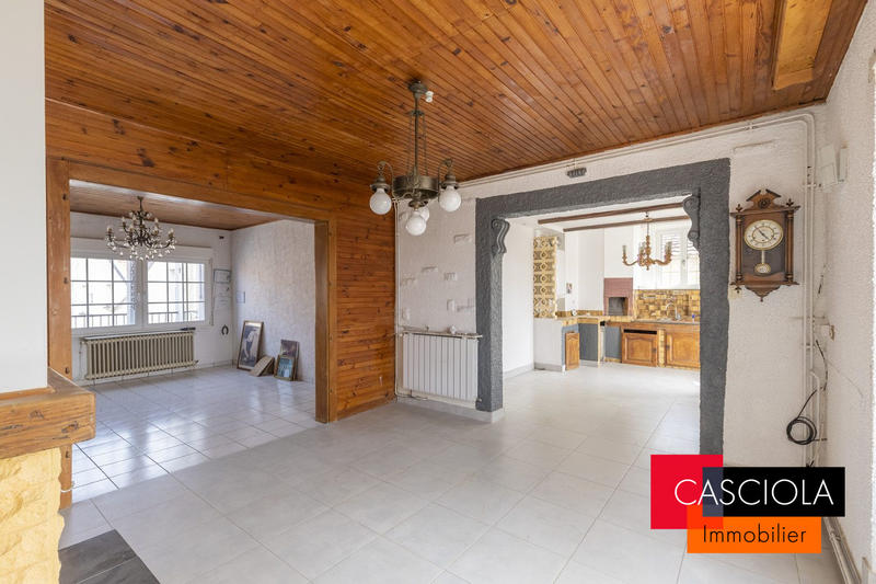 Appartement - 130 m² - 5 pièces