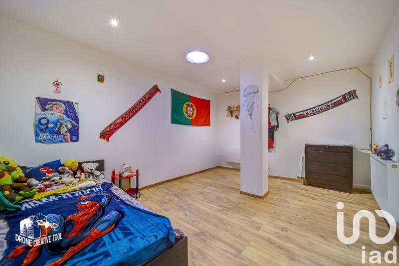 Maison de village - 268 m² - 8 pièces