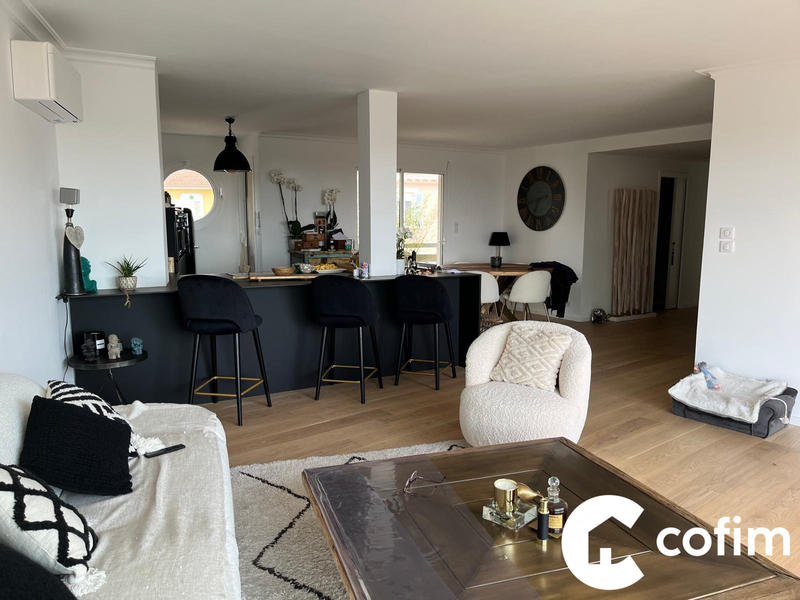 Appartement - 126 m² - 4 pièces