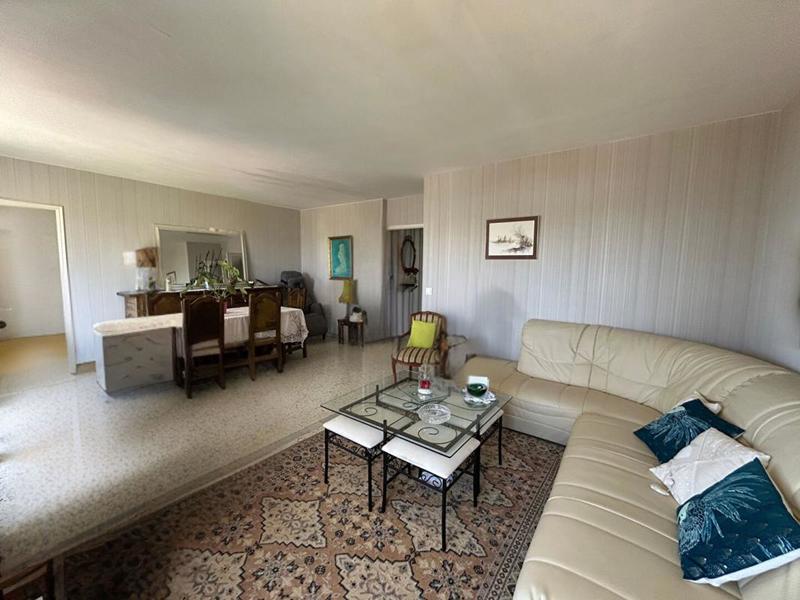 Appartement - 89 m² - 5 pièces