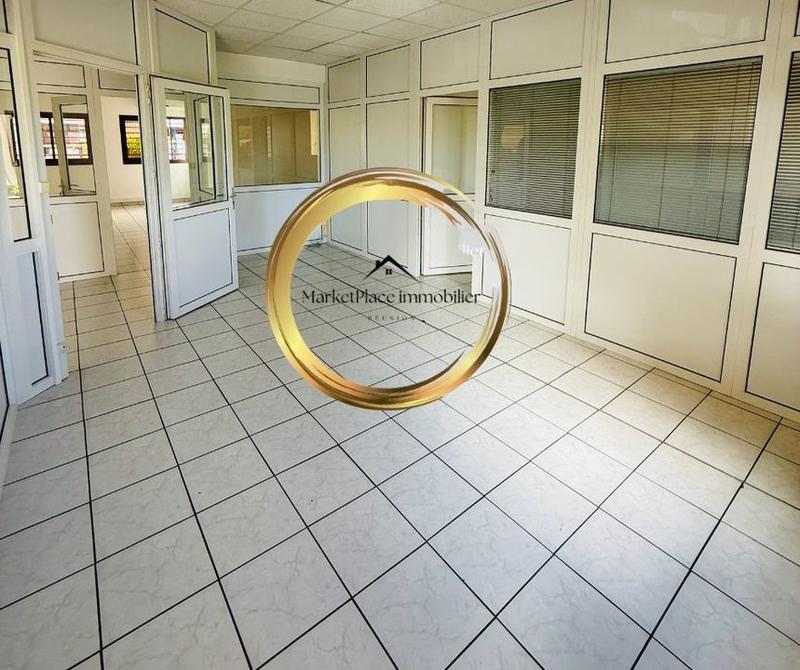 Bureau - 98 m² - 3 pièces