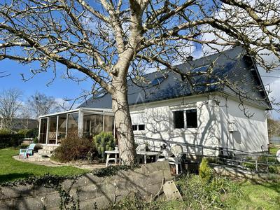 Maison - 117 m² - 6 pièces