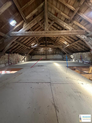 Maison ancienne - 200 m² - 4 pièces