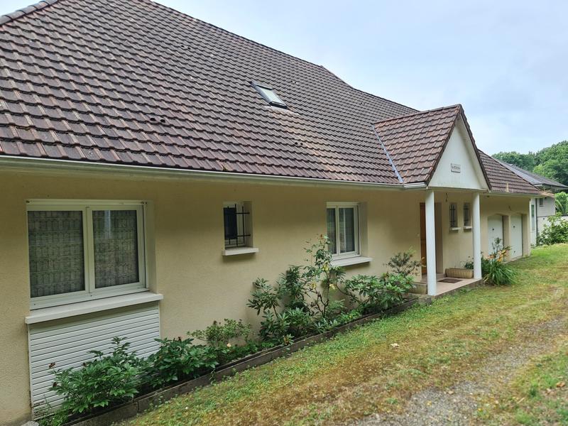Maison traditionnelle - 125 m² - 5 pièces