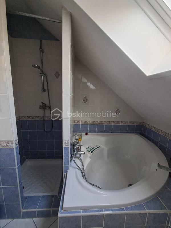 Maison - 68 m² - 5 pièces