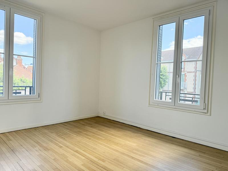 Appartement - 97 m² - 4 pièces