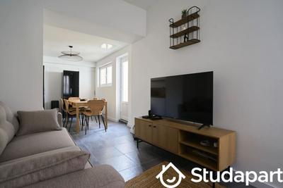 Chambre - 12 m² - 1 pièce