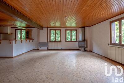 Maison - 209 m² - 7 pièces