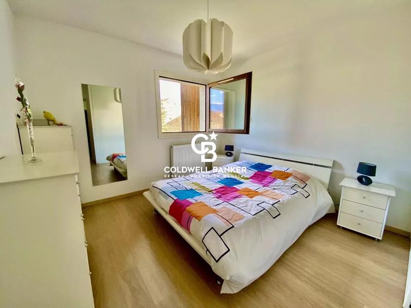 Appartement - 81 m² - 4 pièces