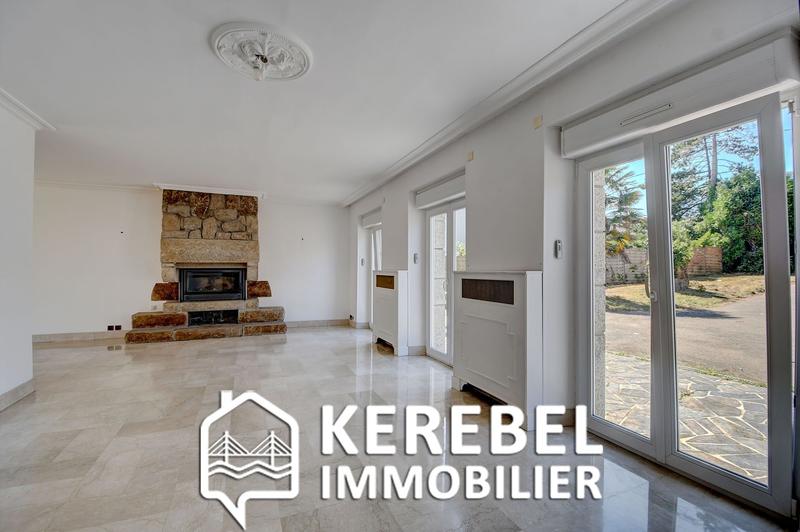 Maison - 194 m² - 8 pièces