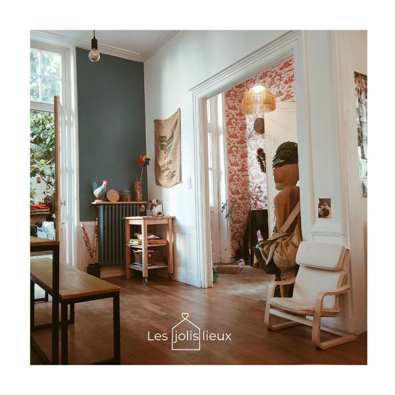 Demeure - 280 m² - 13 pièces