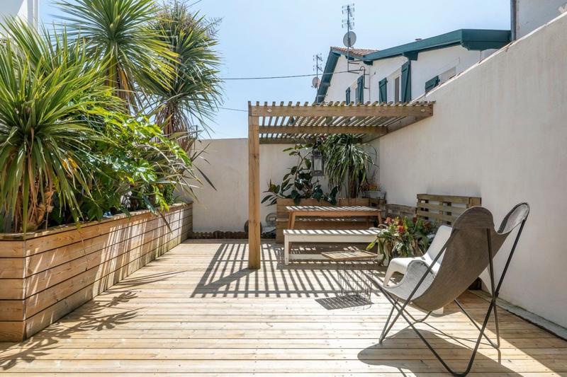 Maison - 186 m² - 5 pièces