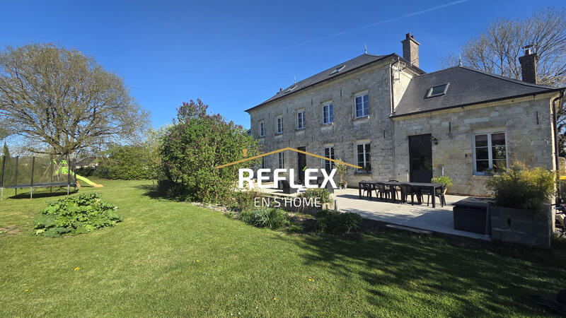 Propriété - 175 m² - 8 pièces