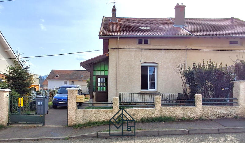 Maison - 85 m² - 5 pièces