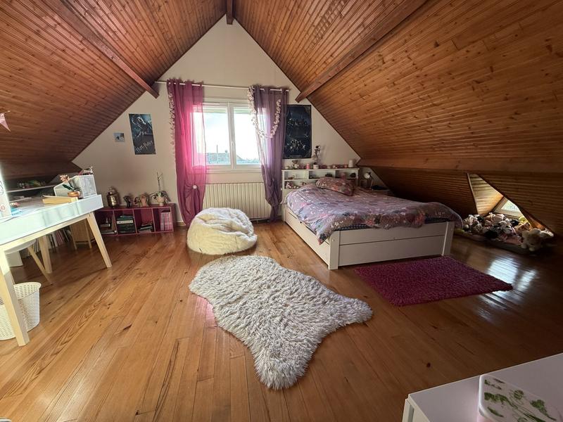 Maison - 150 m² - 5 pièces