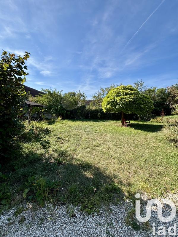 Maison - 245 m² - 12 pièces