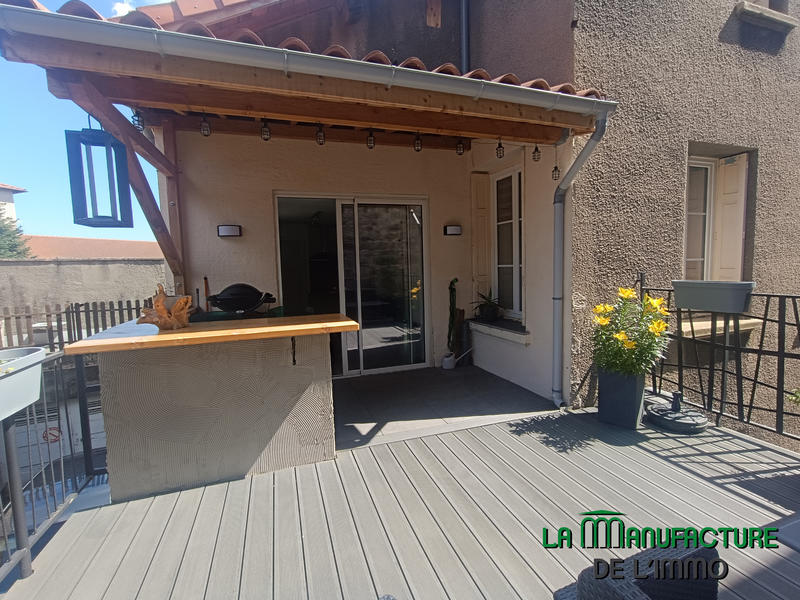 Maison - 177 m² - 6 pièces