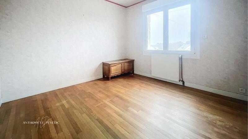 Maison - 136 m² - 9 pièces