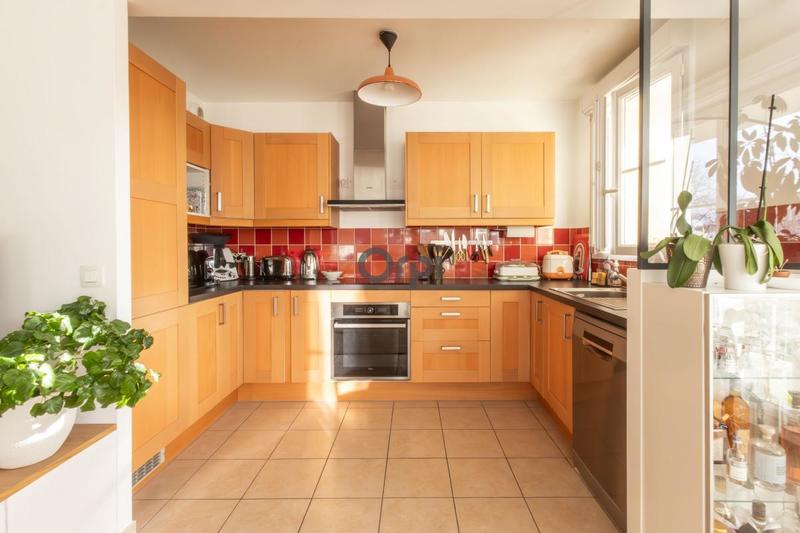 Appartement - 82 m² - 4 pièces