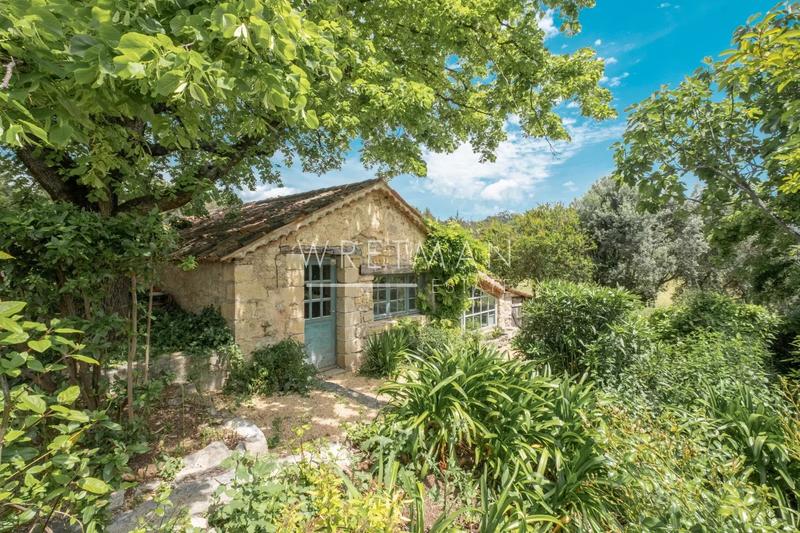 Villa - 257 m² - 10 pièces